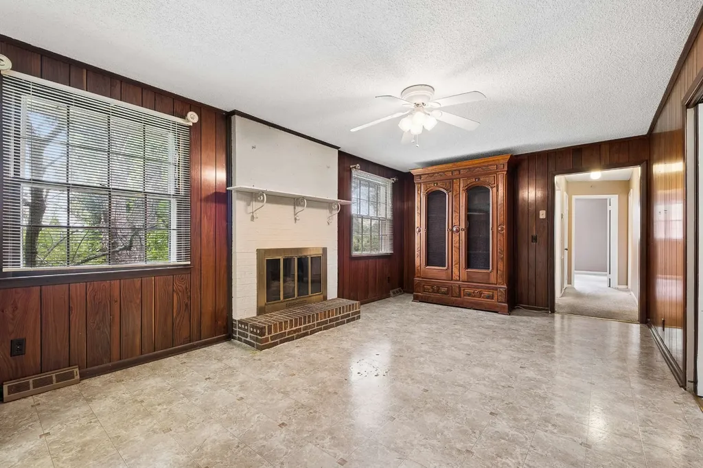 125 Medearis Drive Old Hickory TN 37138