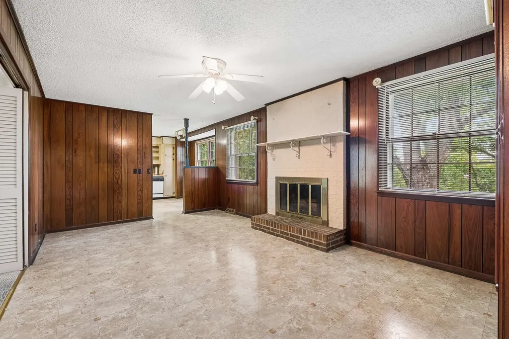 125 Medearis Drive Old Hickory TN 37138