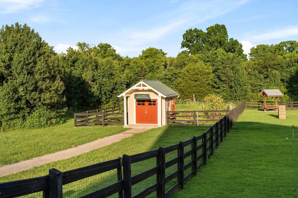 1936 Grace Point Lane Nolensville TN 37135