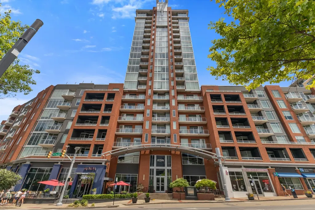 600 12th Ave, S Nashville TN 37203