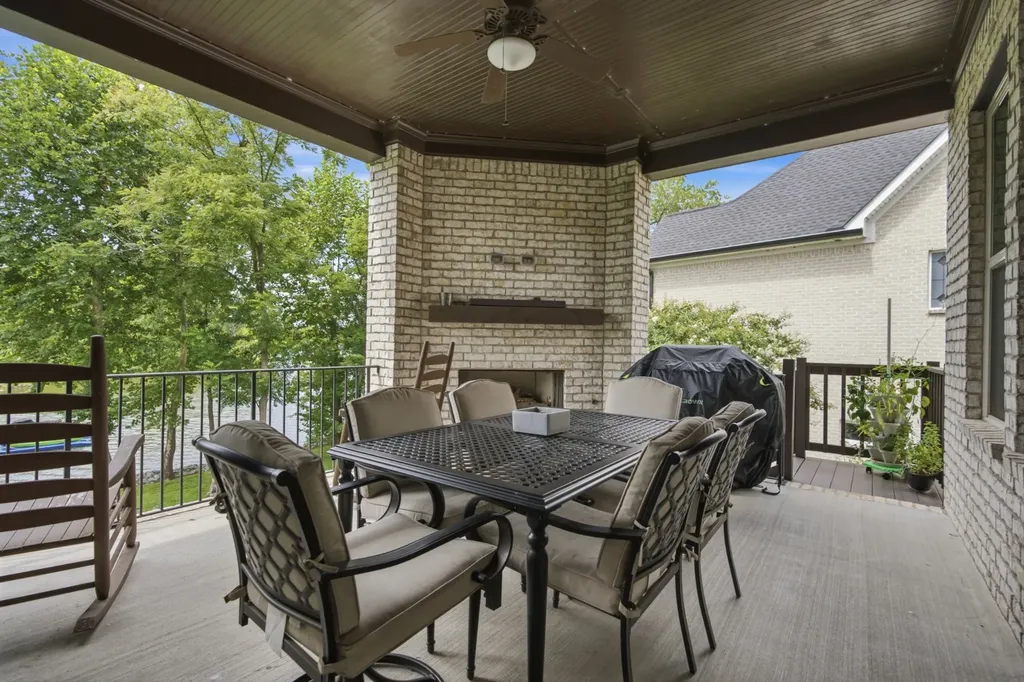 2024 Albatross Way Gallatin TN 37066