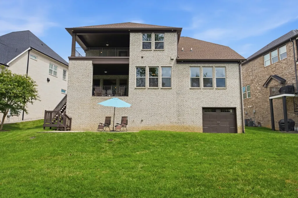 2024 Albatross Way Gallatin TN 37066