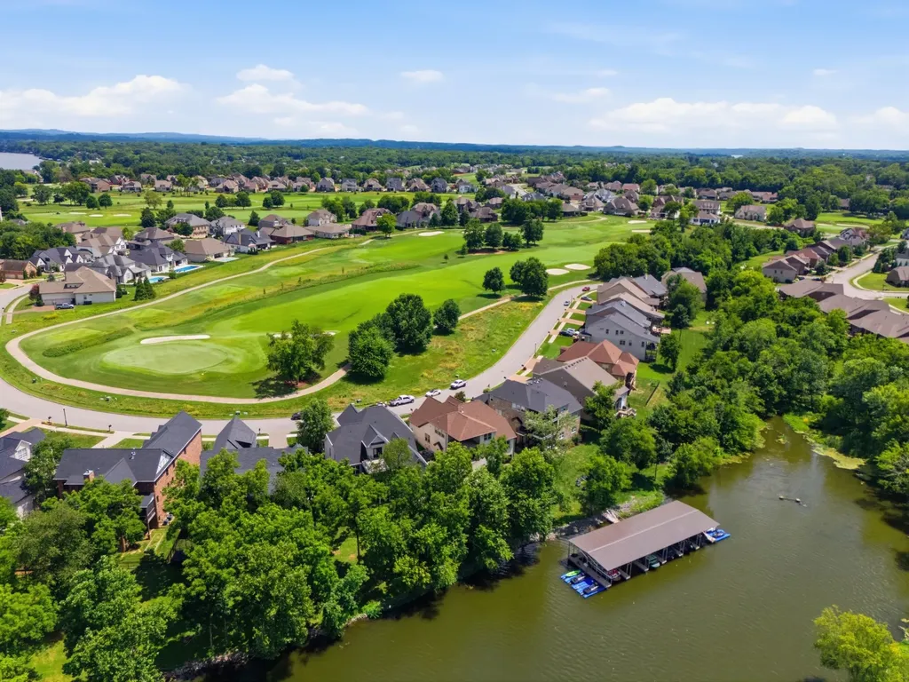 2024 Albatross Way Gallatin TN 37066