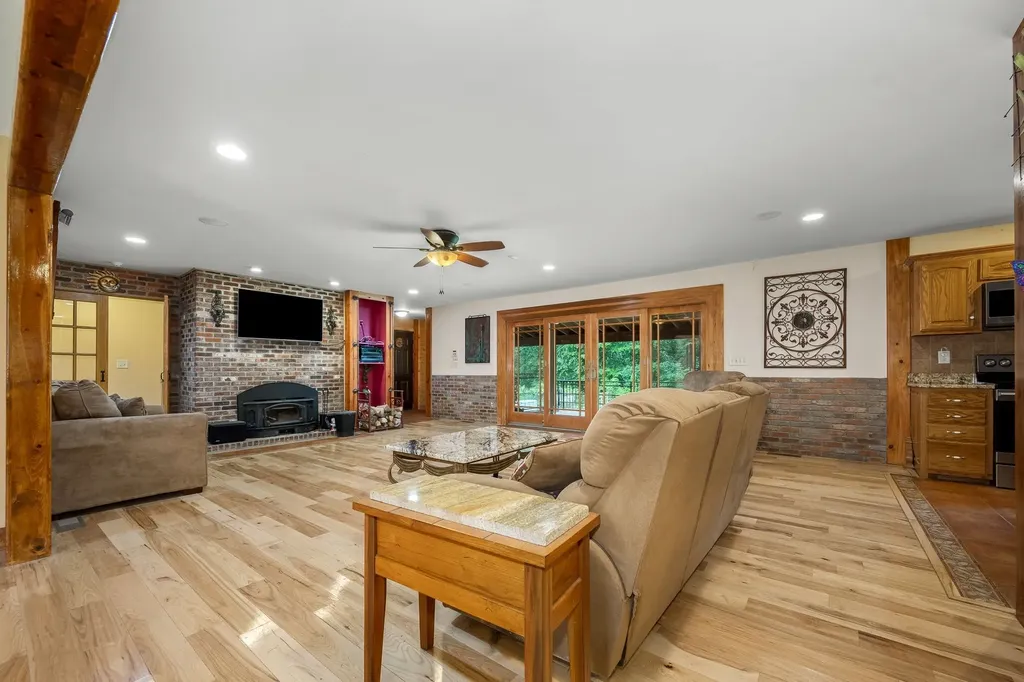 745 Union Ridge Road Wartrace TN 37183