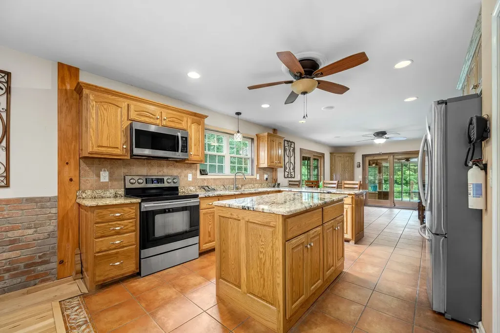 745 Union Ridge Road Wartrace TN 37183