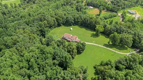 745 Union Ridge Road Wartrace TN 37183