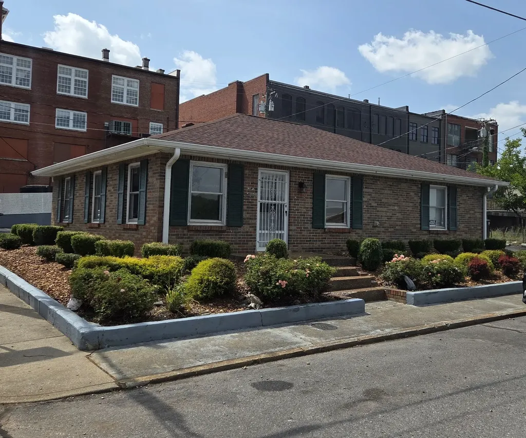 515 Willow Street Springfield TN 37172