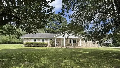 141 Doak Road Manchester TN 37355