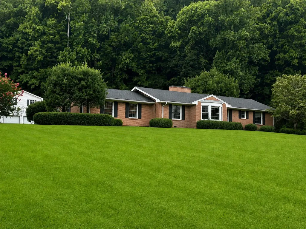 1002 Allenwood Drive Ashland City TN 37015