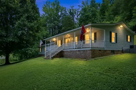 5719 Minor Hill Highway Goodspring TN 38460