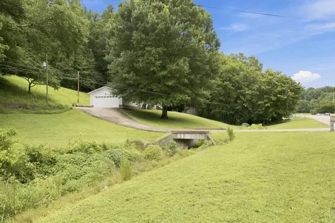 5719 Minor Hill Highway Goodspring TN 38460
