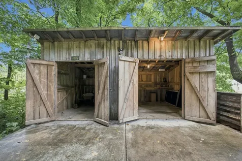 5719 Minor Hill Highway Goodspring TN 38460