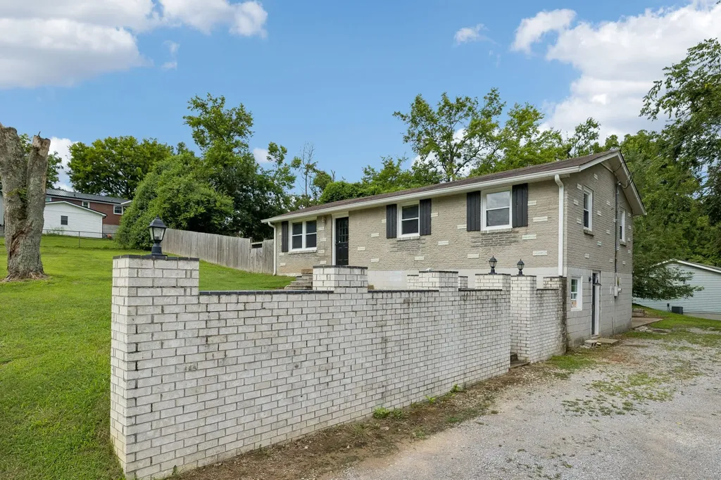 117 Santa Fe Trail Mount Juliet TN 37122