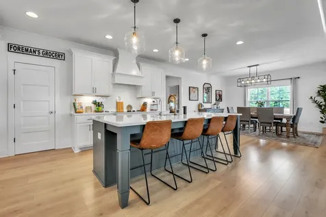 1860 Rhonda Drive Christiana TN 37037