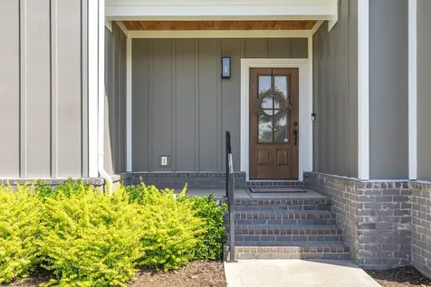 1860 Rhonda Drive Christiana TN 37037