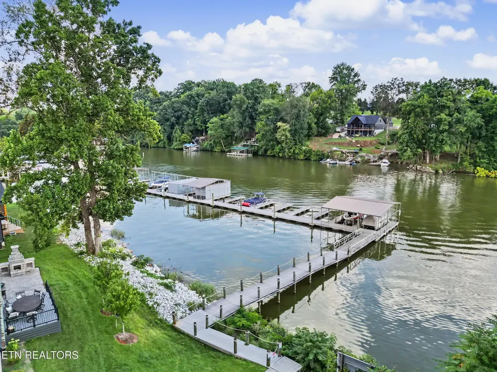 3806 Admirality Lane Knoxville TN 37920