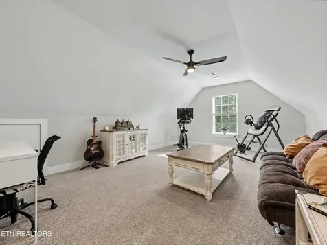3806 Admirality Lane Knoxville TN 37920
