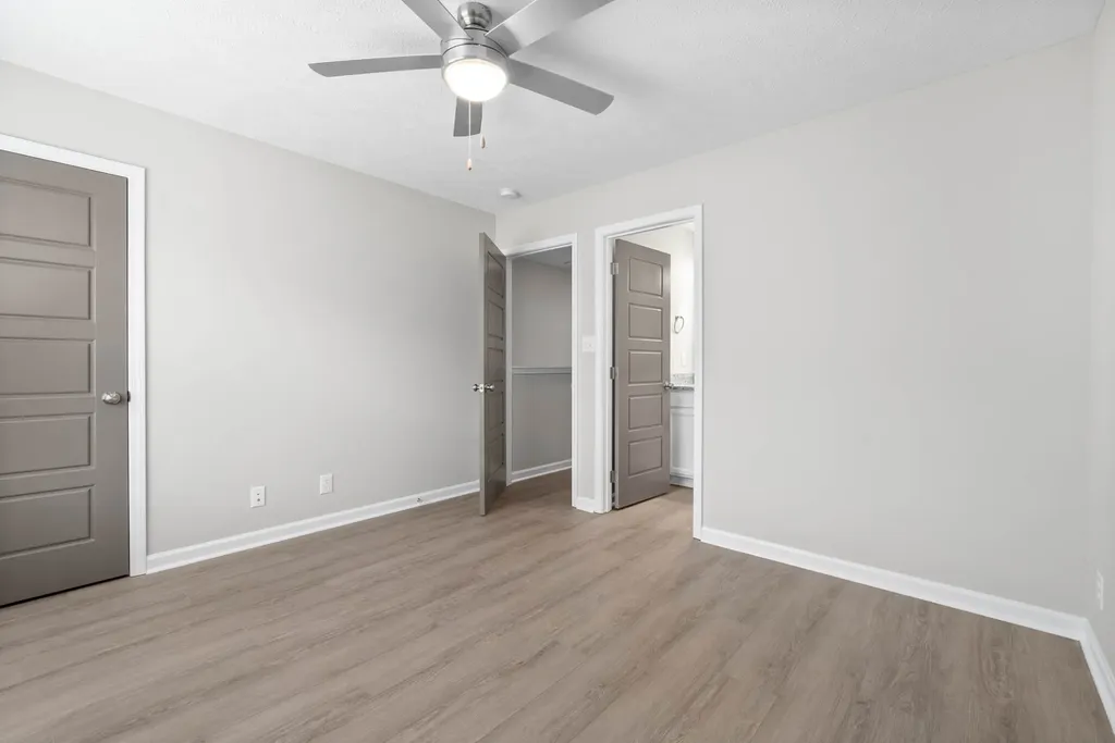 305 Longshadow Trail Clarksville TN 37043