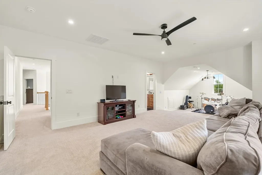 2032 Vail Trace Nolensville TN 37135