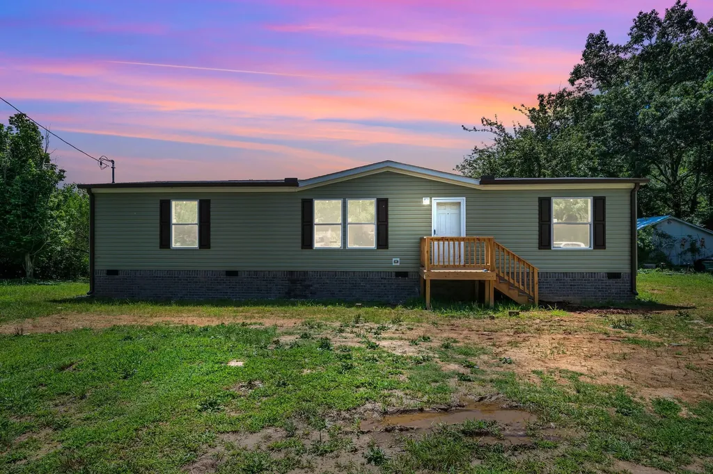 7428 Johnny Crow Road Lyles TN 37098
