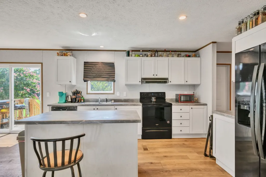 7428 Johnny Crow Road Lyles TN 37098