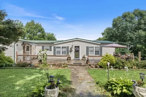 6755 Hickory Hollow Road Nunnelly TN 37137