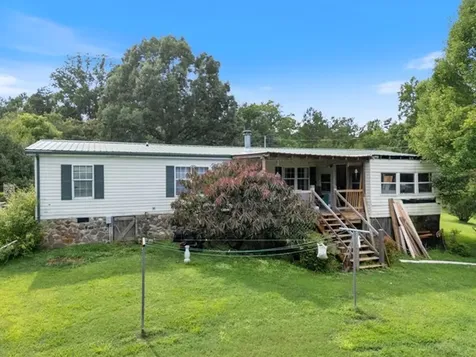 6755 Hickory Hollow Road Nunnelly TN 37137