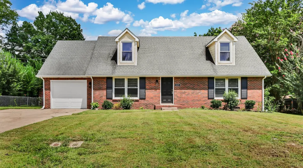 809 Margret Drive Clarksville TN 37042