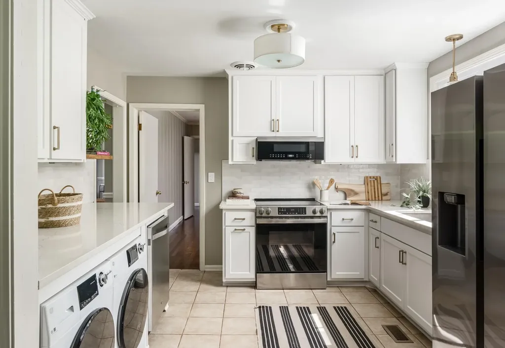 5021 Churchill Drive Nashville TN 37211