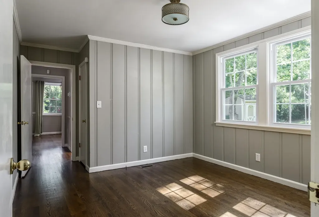 5021 Churchill Drive Nashville TN 37211