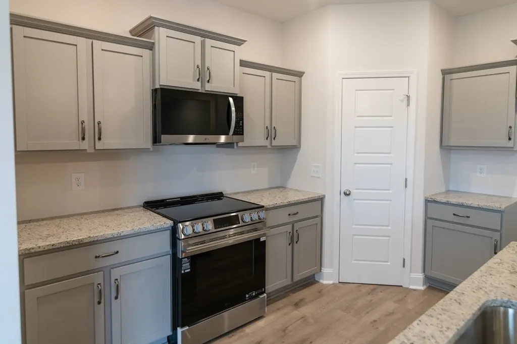 1584 Hidden Creek Trail Clarksville TN 37043