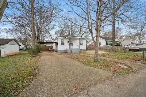 771 Center Street Lewisburg TN 37091