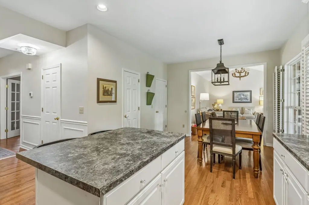 6932 Harpeth Glen Trace Nashville TN 37221