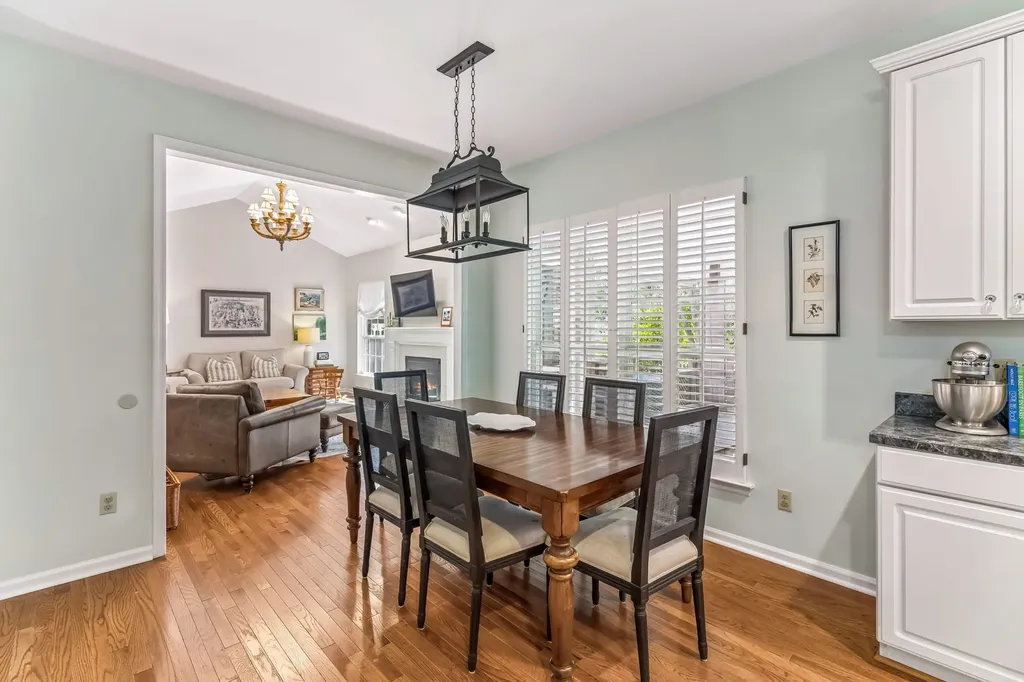 6932 Harpeth Glen Trace Nashville TN 37221