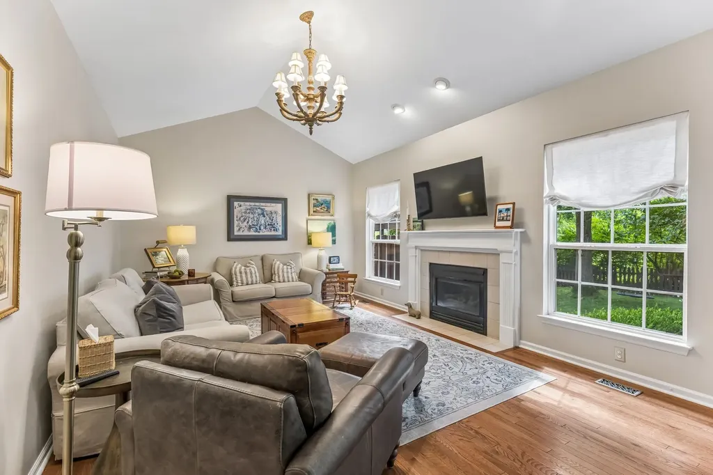6932 Harpeth Glen Trace Nashville TN 37221