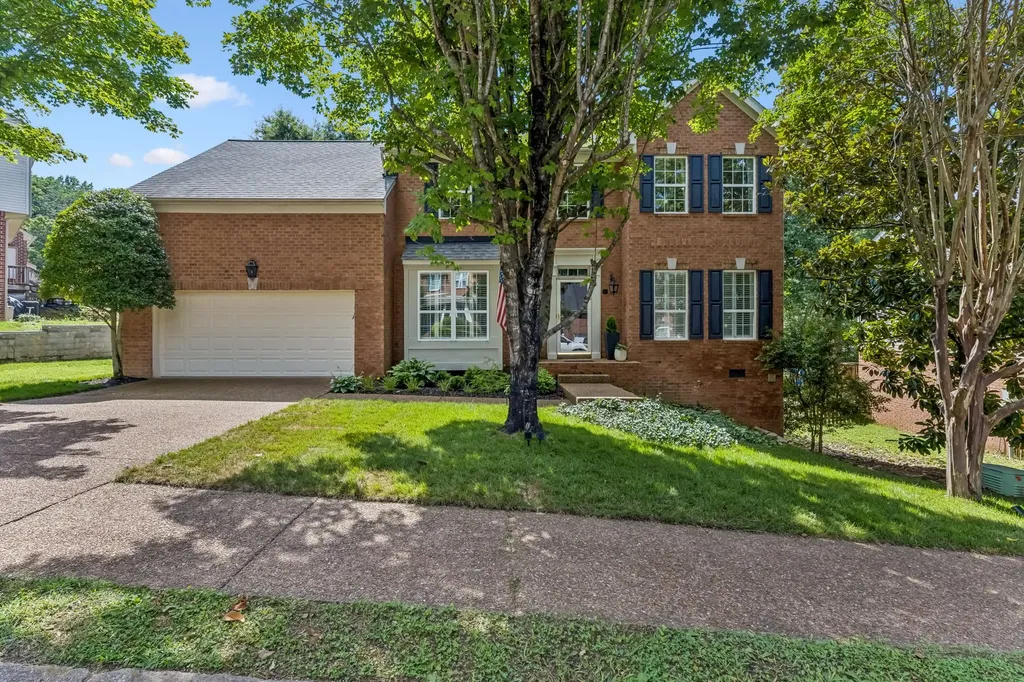 6932 Harpeth Glen Trace Nashville TN 37221