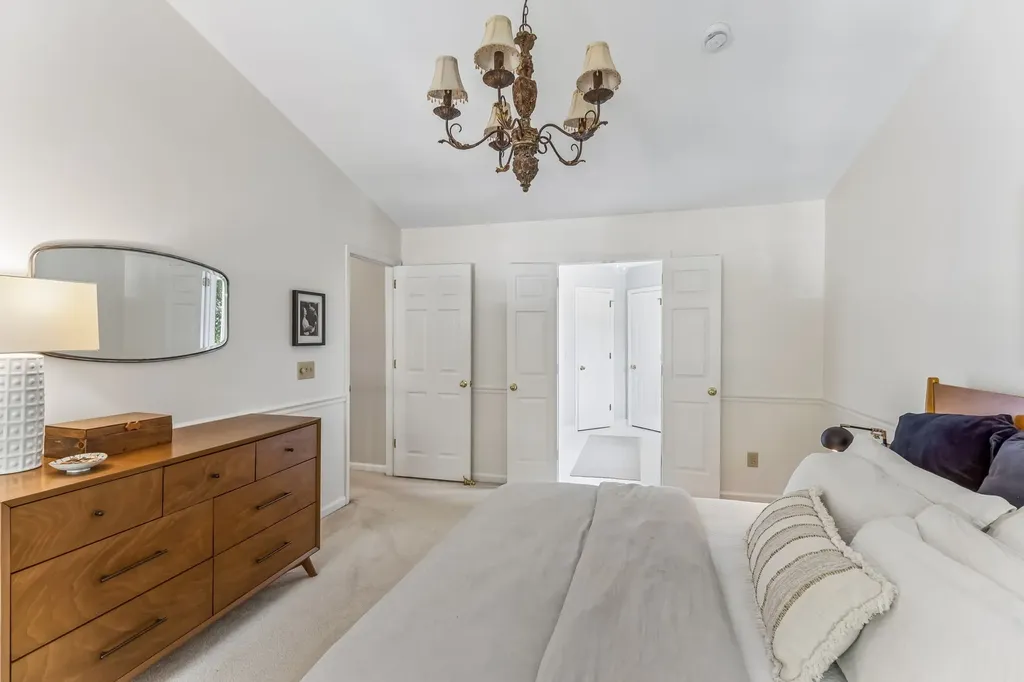 6932 Harpeth Glen Trace Nashville TN 37221