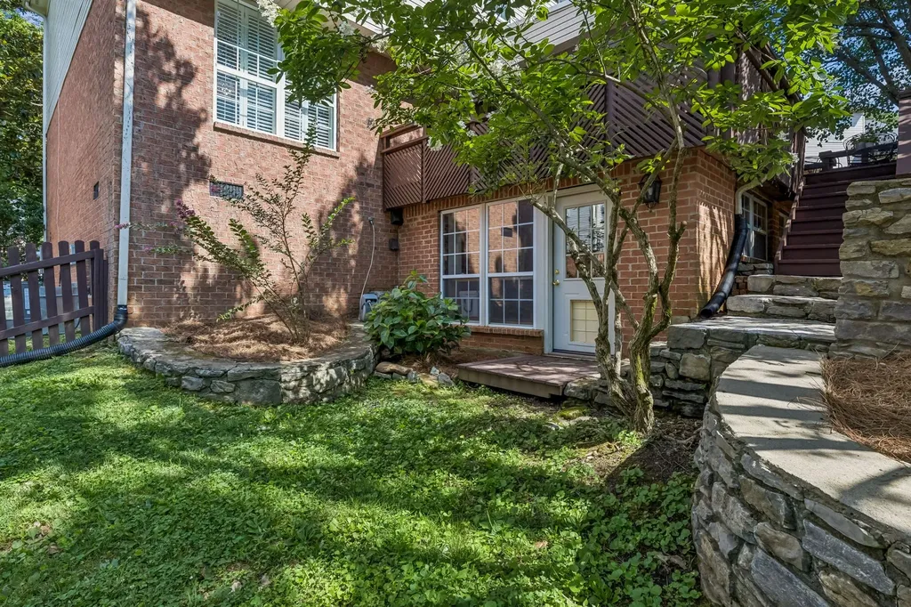 6932 Harpeth Glen Trace Nashville TN 37221
