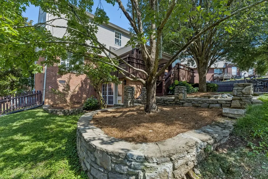 6932 Harpeth Glen Trace Nashville TN 37221