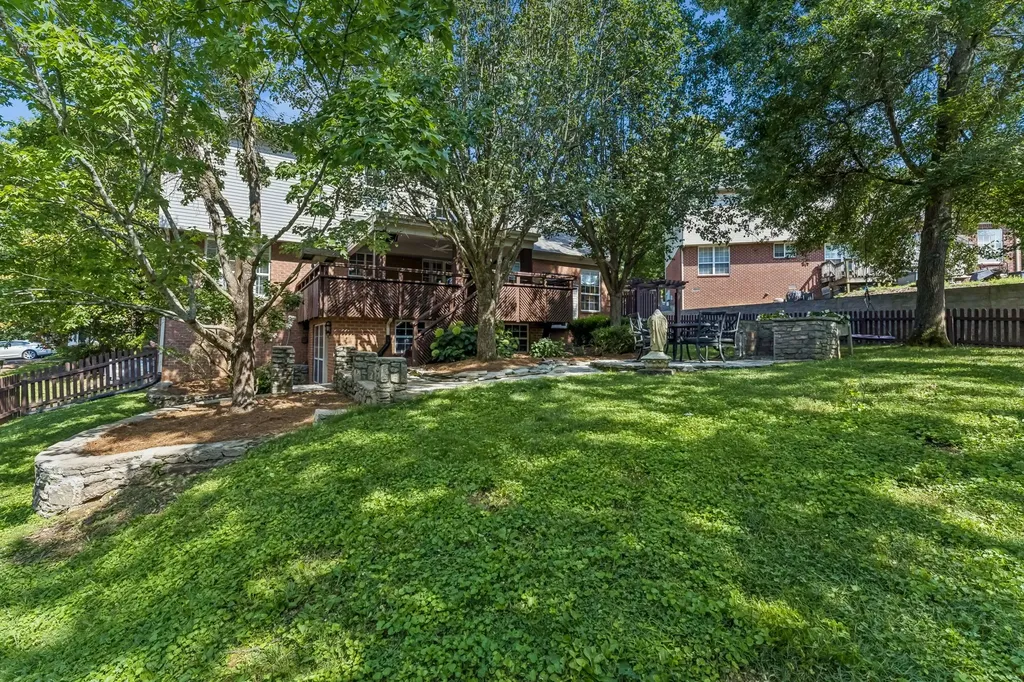 6932 Harpeth Glen Trace Nashville TN 37221
