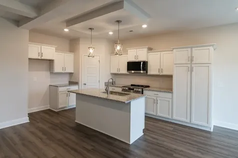 1590 Hidden Creek Trail Clarksville TN 37043