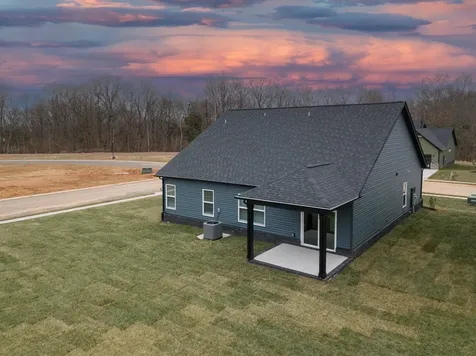 1590 Hidden Creek Trail Clarksville TN 37043
