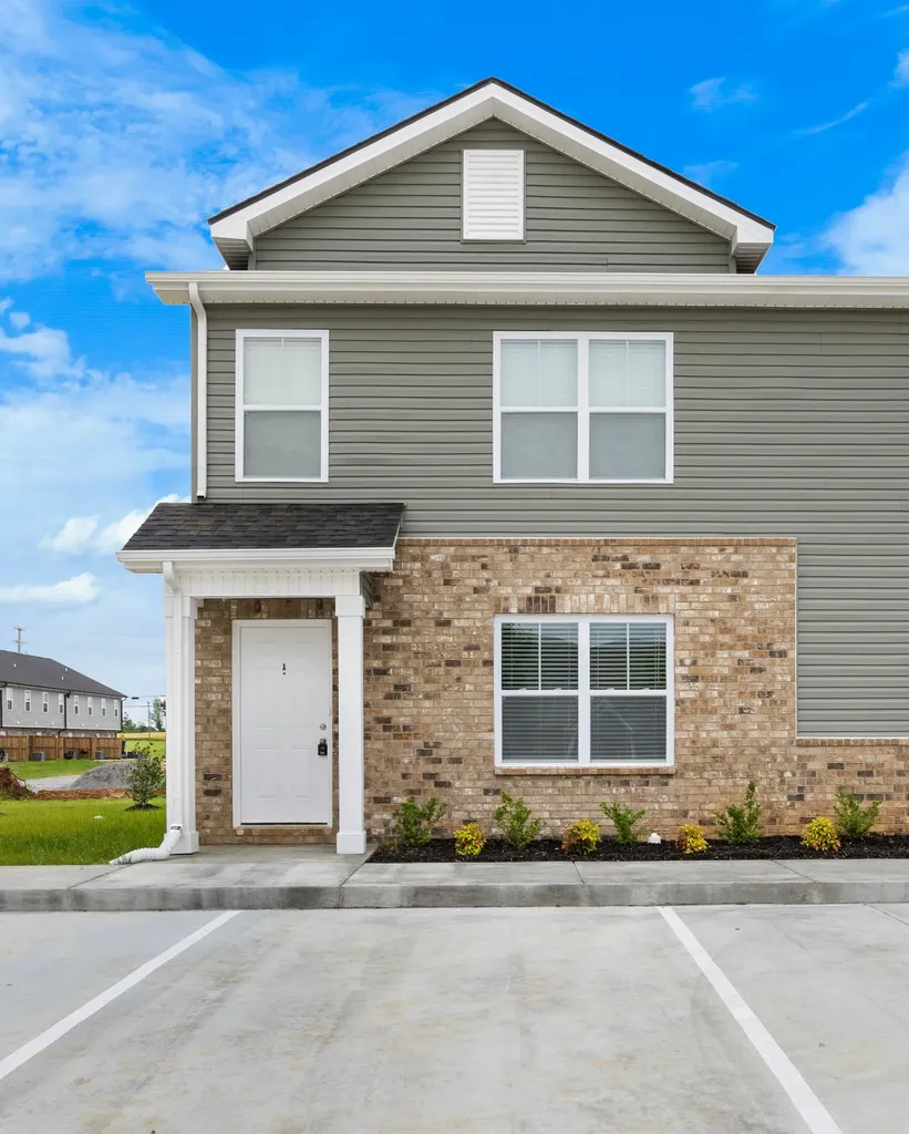 2201 Eldos Trace Circle Clarksville TN 37042