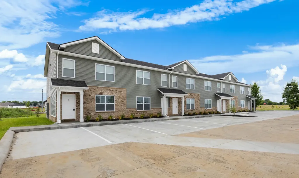 2201 Eldos Trace Circle Clarksville TN 37042