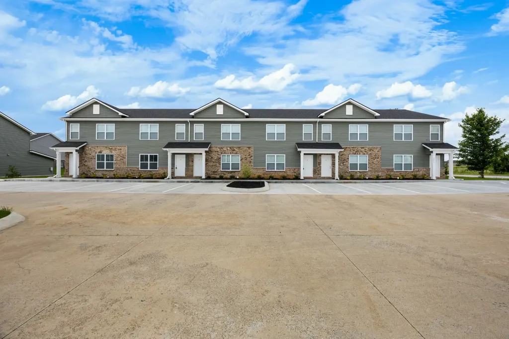 2201 Eldos Trace Circle Clarksville TN 37042