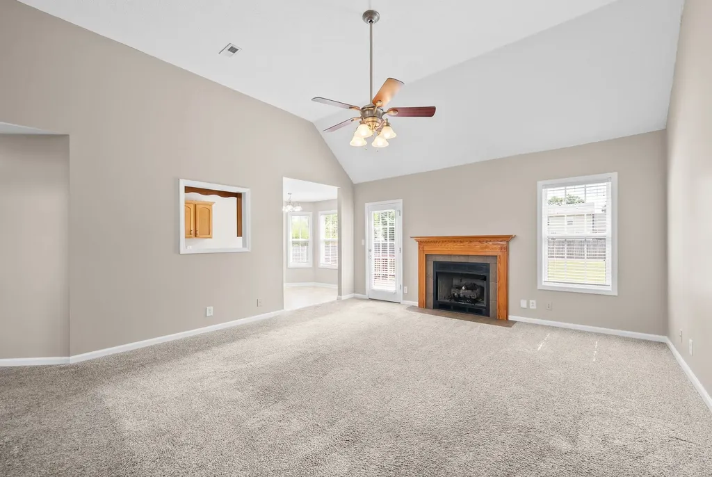 3932 Gaine Drive Clarksville TN 37040