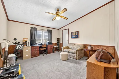 725 Old Flynns Cove Road Crossville TN 38572