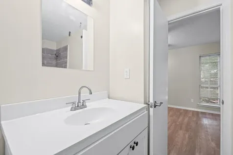 3887 Houghton Cove Memphis TN 38128