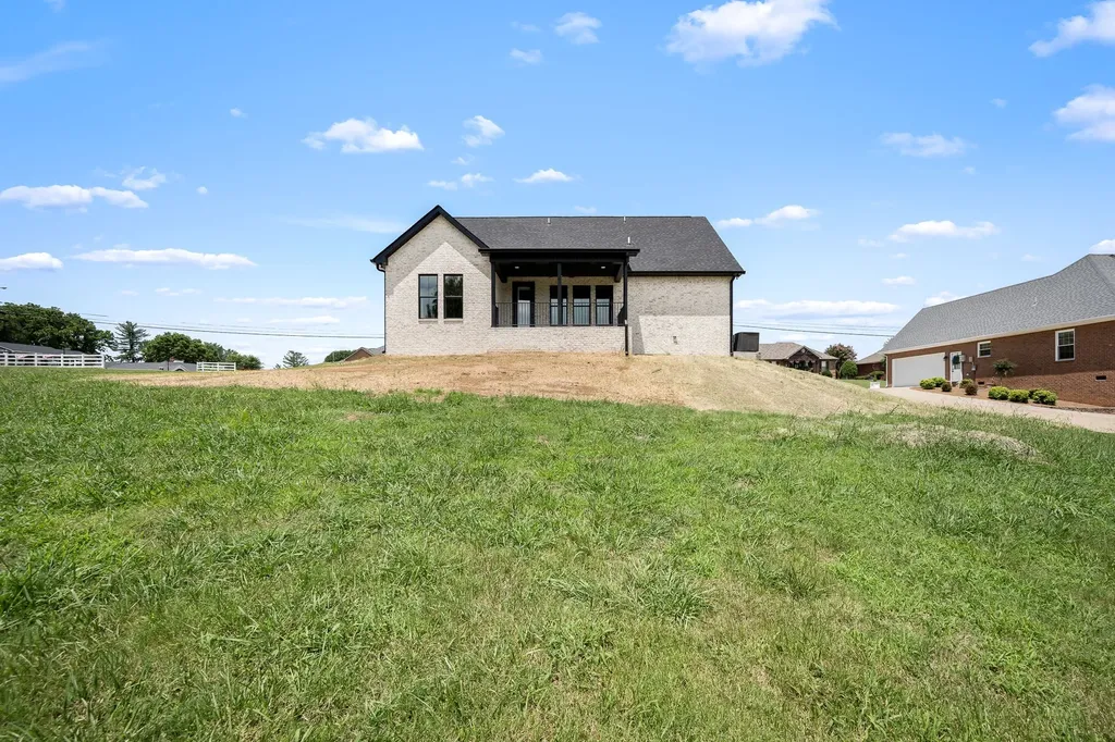 28 Houston Hills Drive Woodbury TN 37190