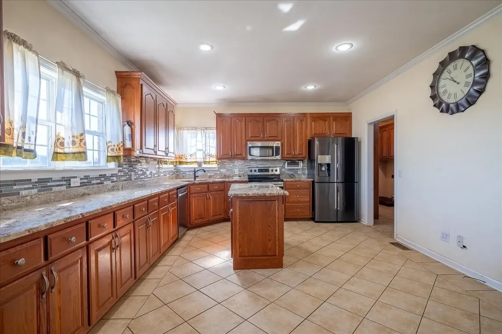 158 Big Springs Road Lawrenceburg TN 38464